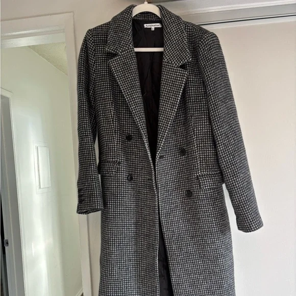 Reformation York coat - Picture 10 of 10